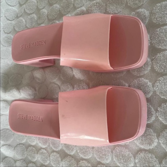 Steven madden pink sandal heels - Picture 3 of 3